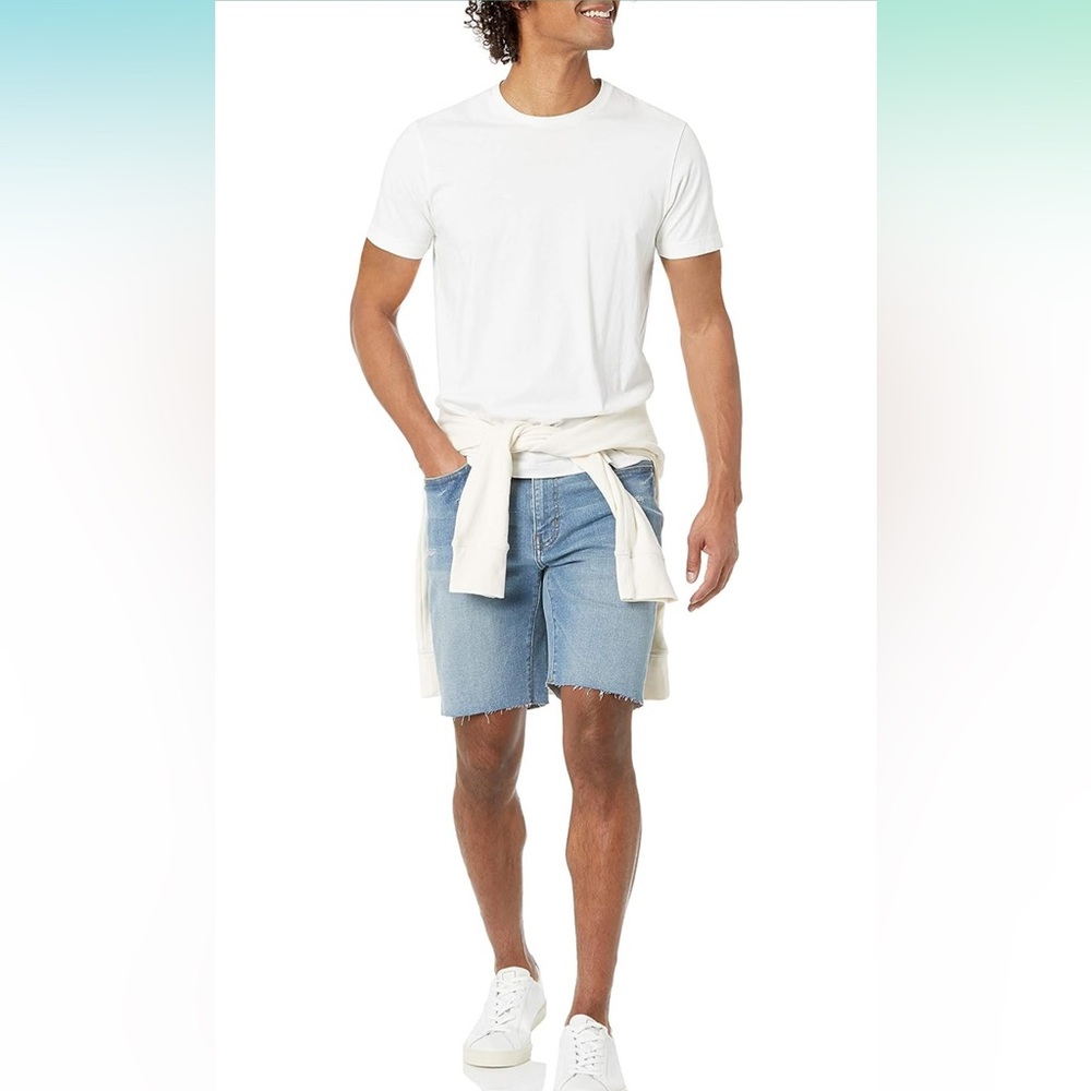 NWT Amazon Essentials Men's Straight-Fit 9" Inseam Cut-Off Denim Sh...